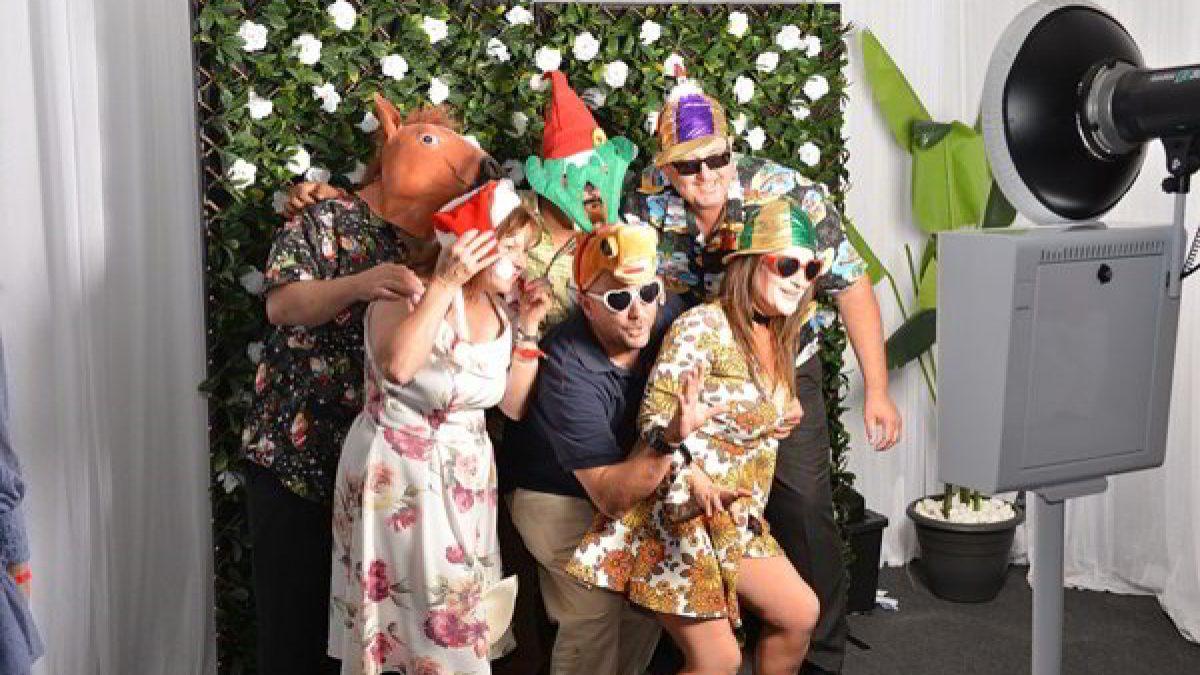 Hal-Hal yang Dibutuhkan Usaha Photobooth!