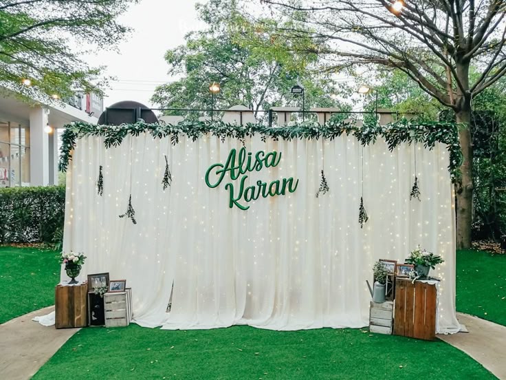 Dekorasi Photo Booth Simpel Buat Acara Praktis